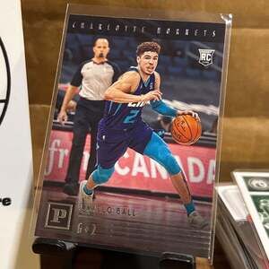 2020-2021 chronicles Panini Lamelo ball Rookie Card